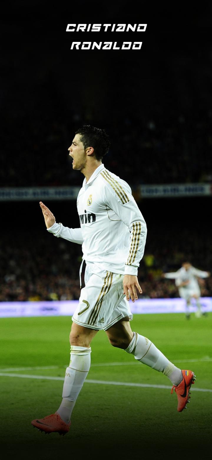 C罗在皇家马德里比赛中比赛局势复杂，刷新纪录引发热议！